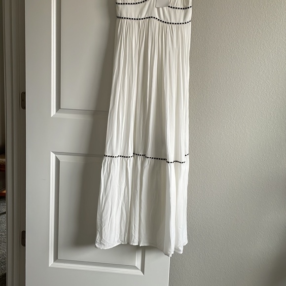 Kasia maxi dress - Picture 3 of 9